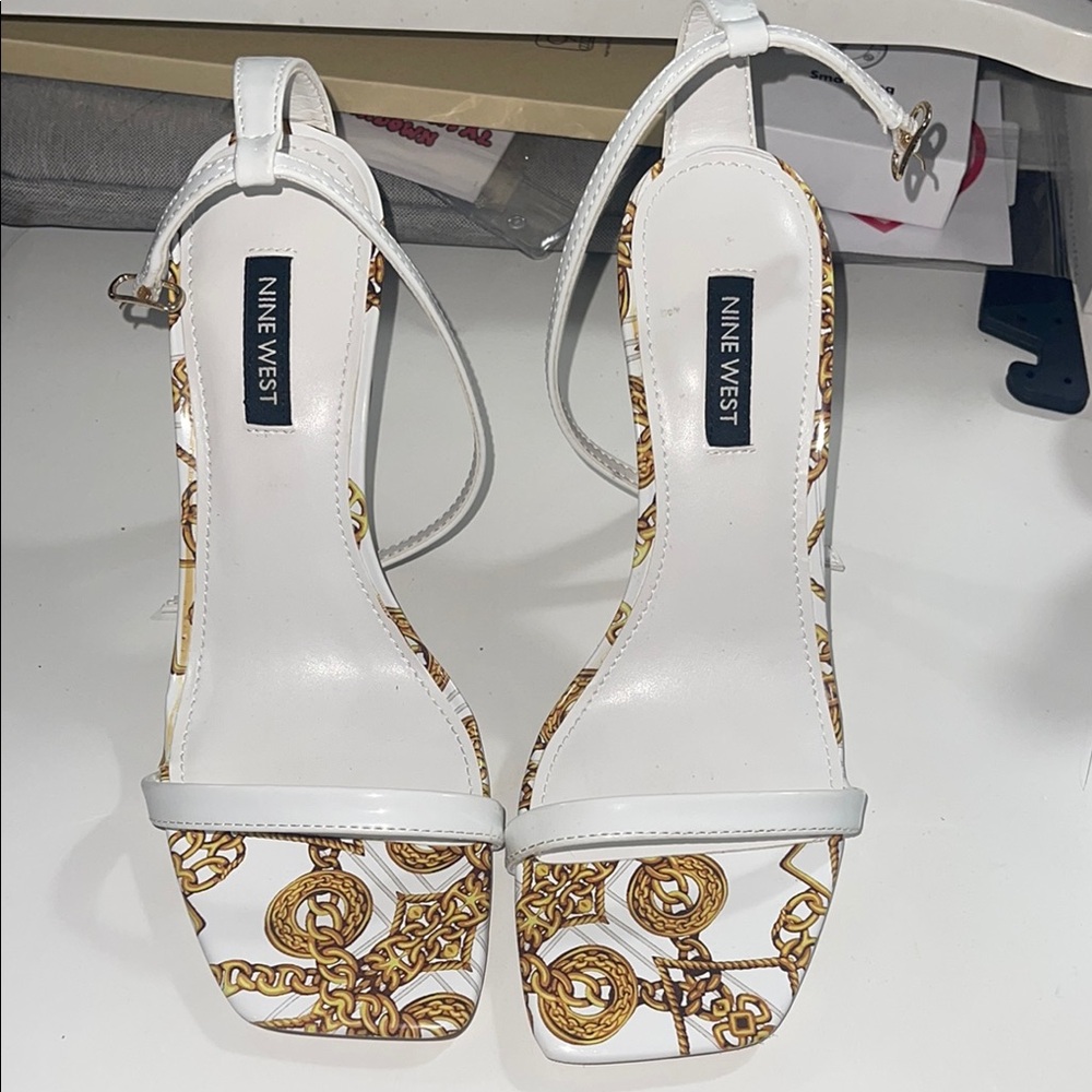 Nine West White and Gold Women's heels